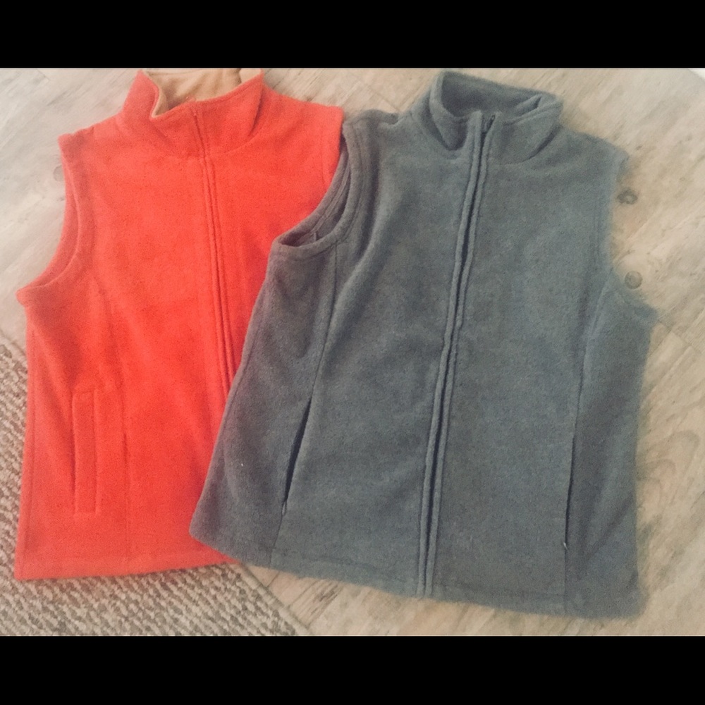 Full zip super soft pocketed fleece vests